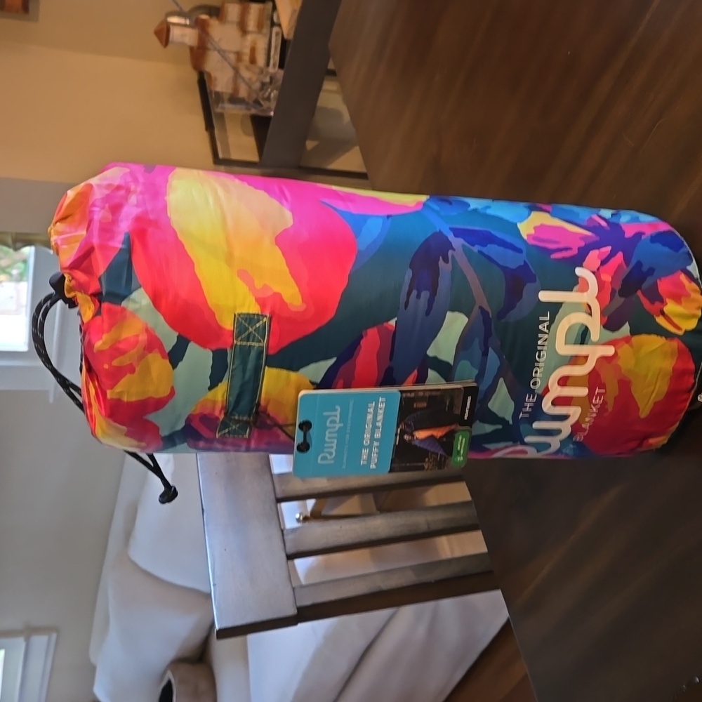 RUMPL Puffy Blanket - Blue Hawaii